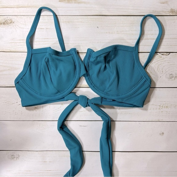 L*Space | Ribbed Hunter Demi Cup Bikini Top In Mediterranean Teal | S - Picture 6 of 9